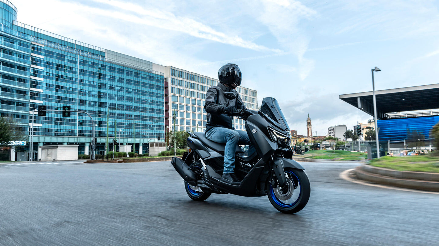 New 2025 Yamaha NMAX 125